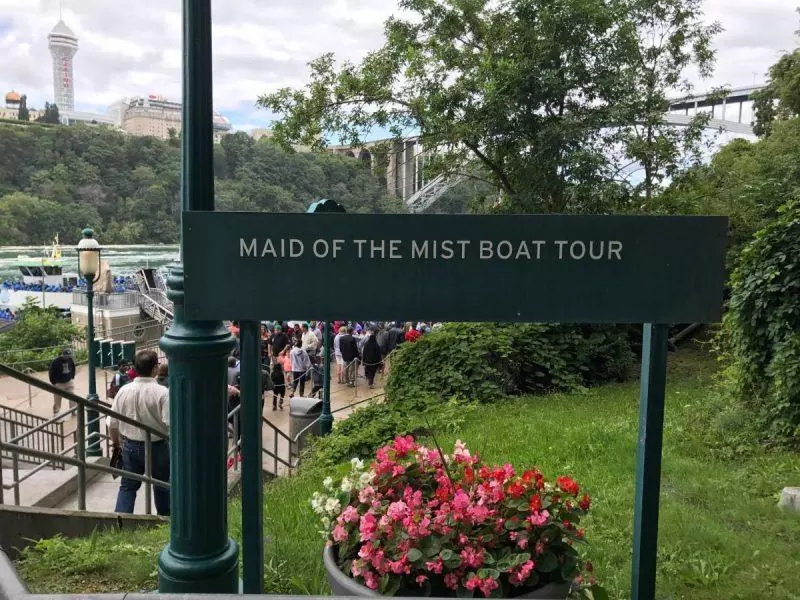 Maid of the Mist Boat Tour Sign