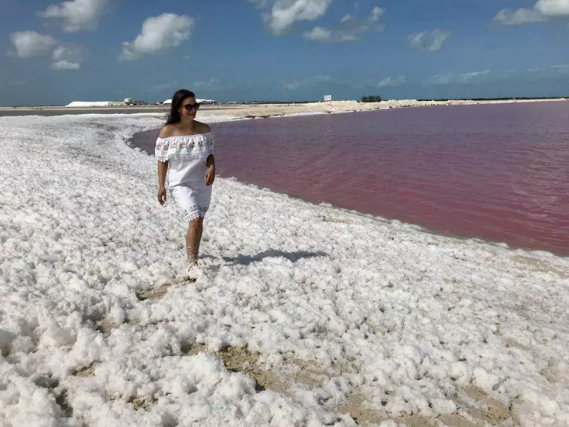 How to Arrange a Trip to Las Coloradas Pink Lakes, Mexico