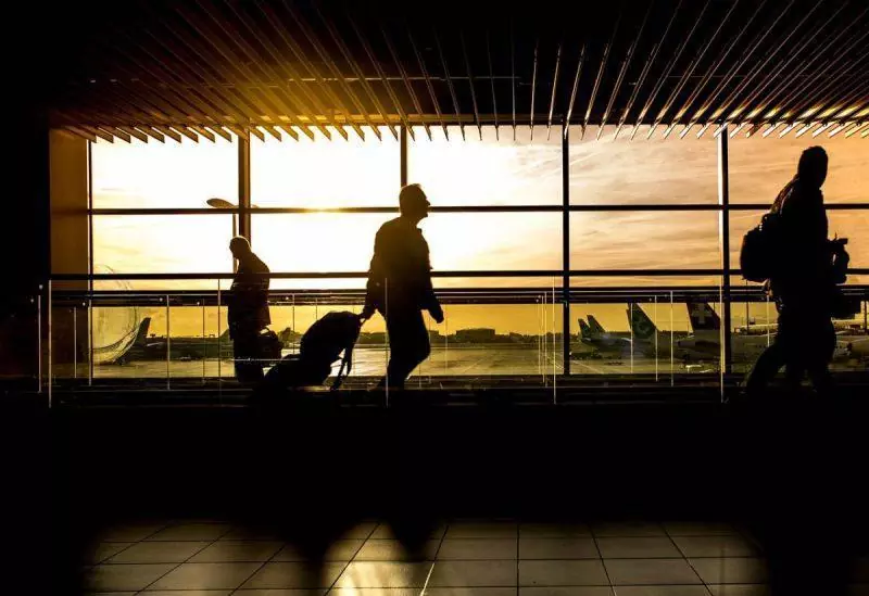 Skiplagged passengers in an airport