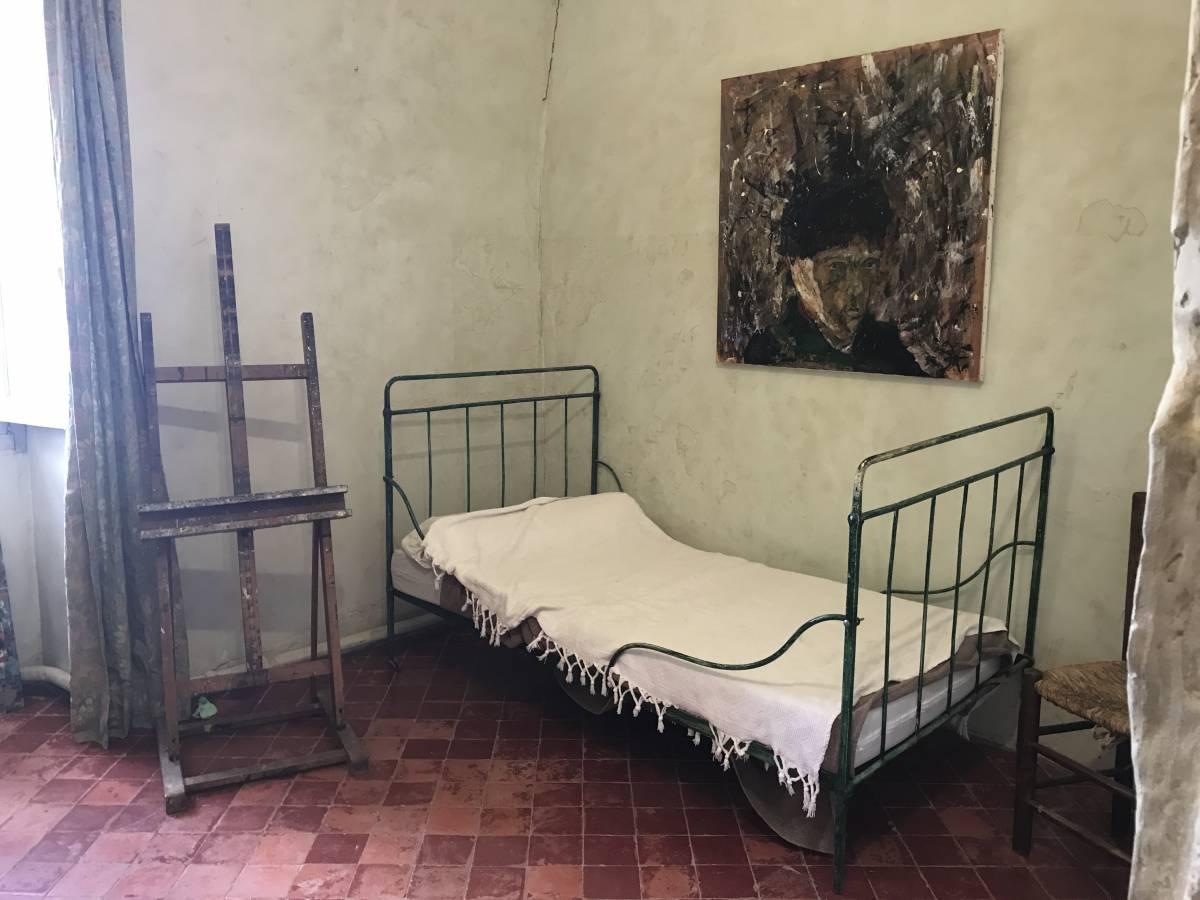 van gogh bedroom real life