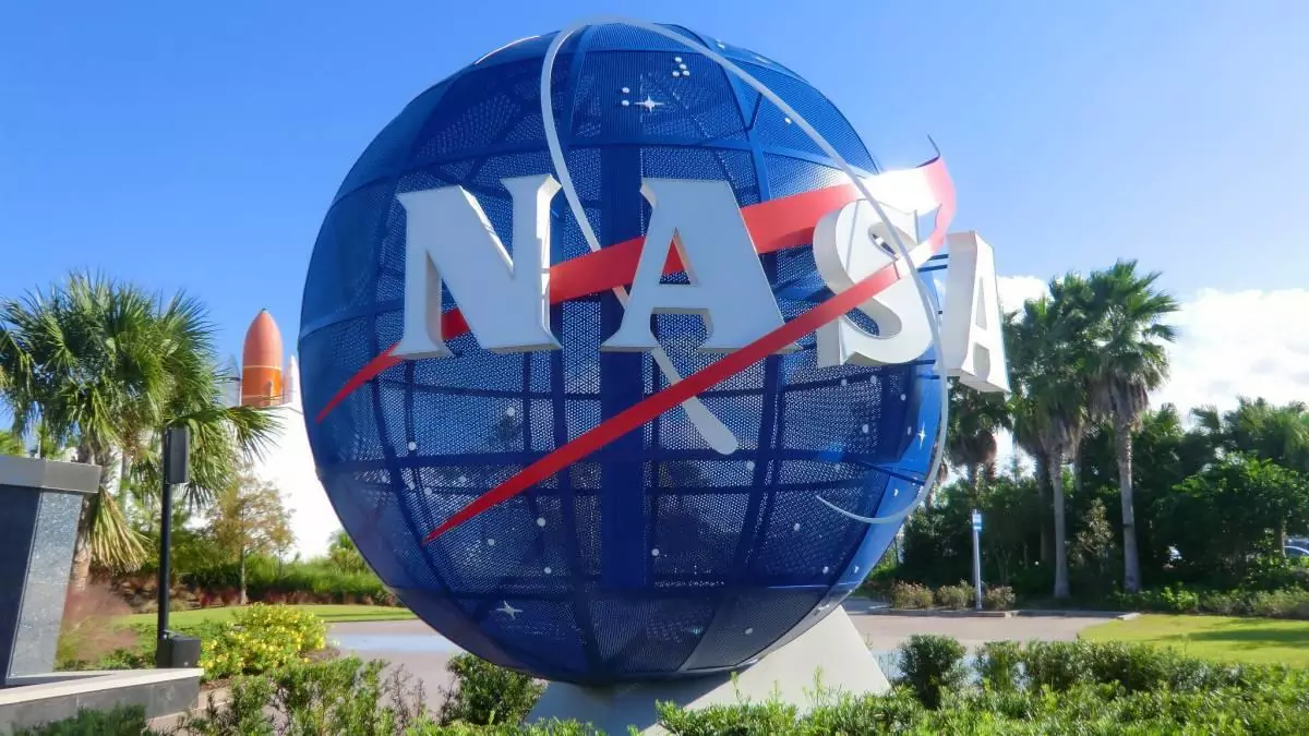 NASA globe spinning