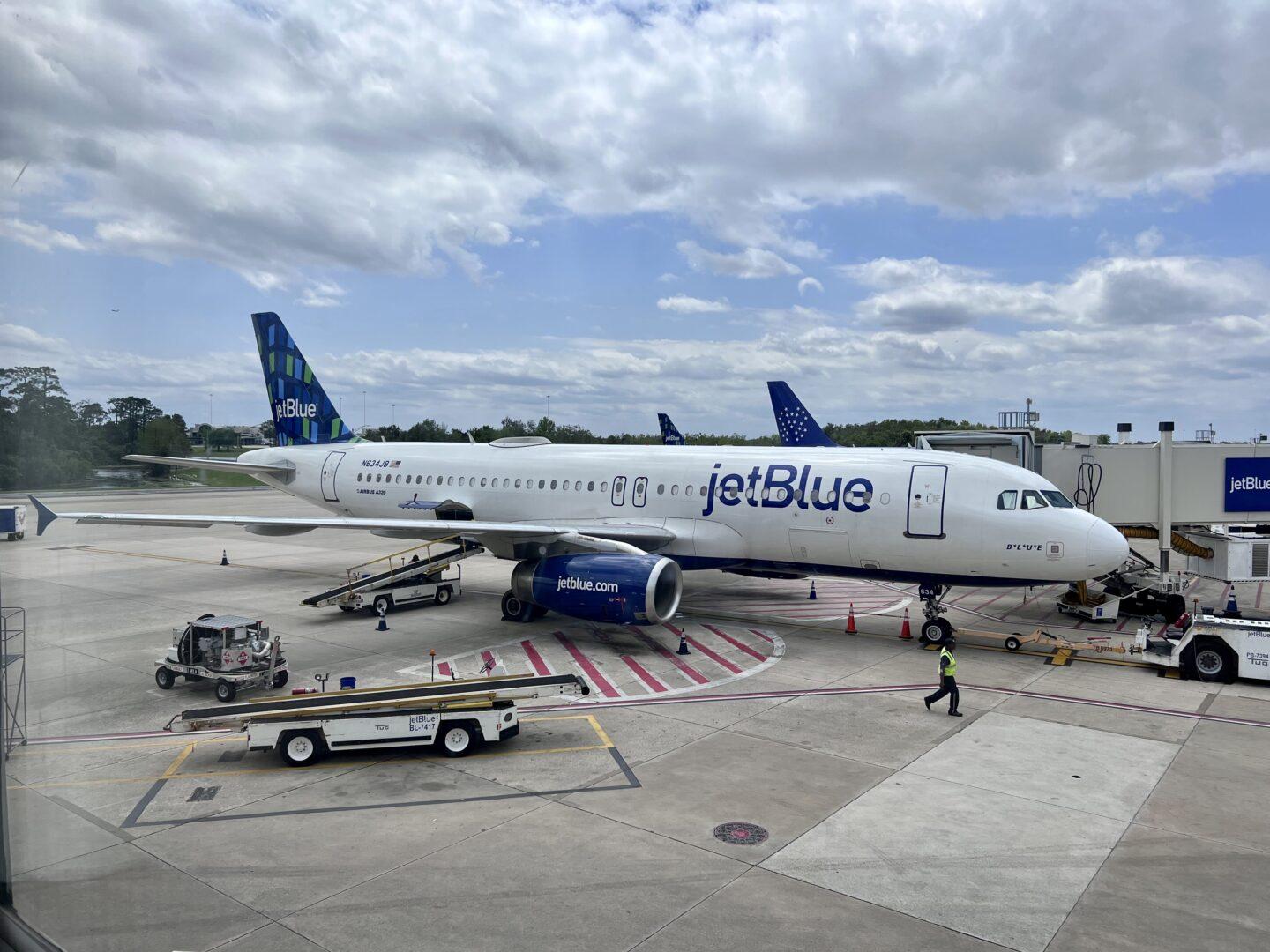 Best Budget Airlines to Save Big on Airfare Jen on a Jet Plane