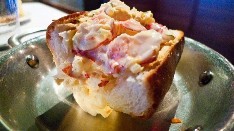 Lobster roll on a platter