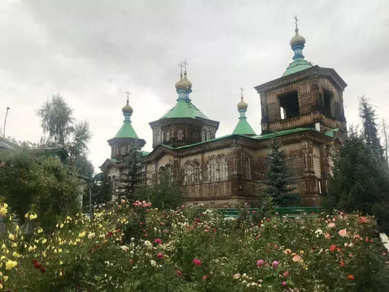 Cathedral from the front with flowers