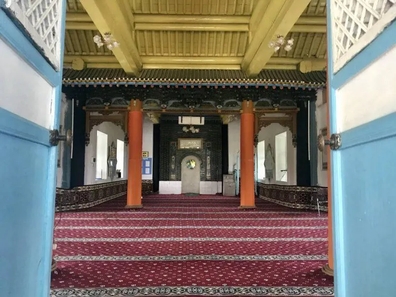 Peak inside the mosque