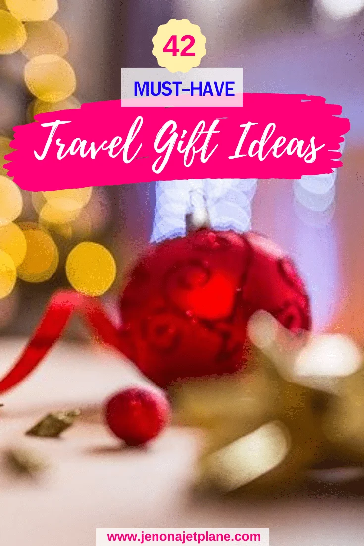 Not sure what to get the avid traveler in your life? No matter your budget, these gift ideas will not disappoint! #giftguide #travelgifts #giftguide2019christmas #travelgiftideas