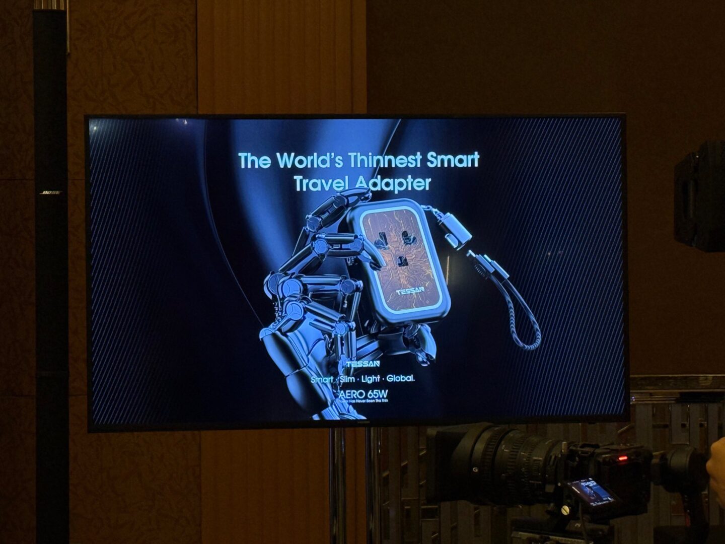 Screen showcasing the world's thinnest smart travel adapter